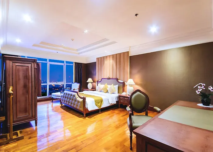 Managed By Palace Hotel