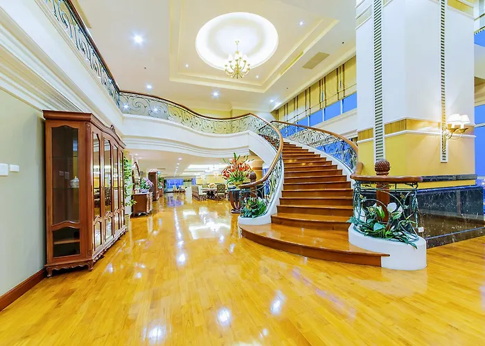 Managed By Palace Hotel