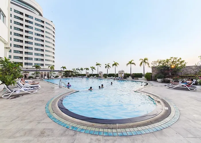Managed By Palace Hotel 5*